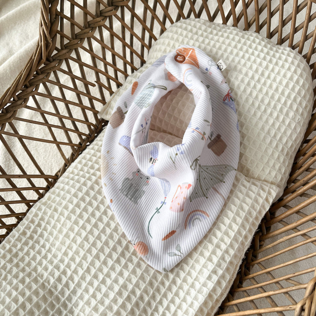Détail jersey côtelé motif Jours de pluie bavoir bandana bébé – Maison Piou Piou