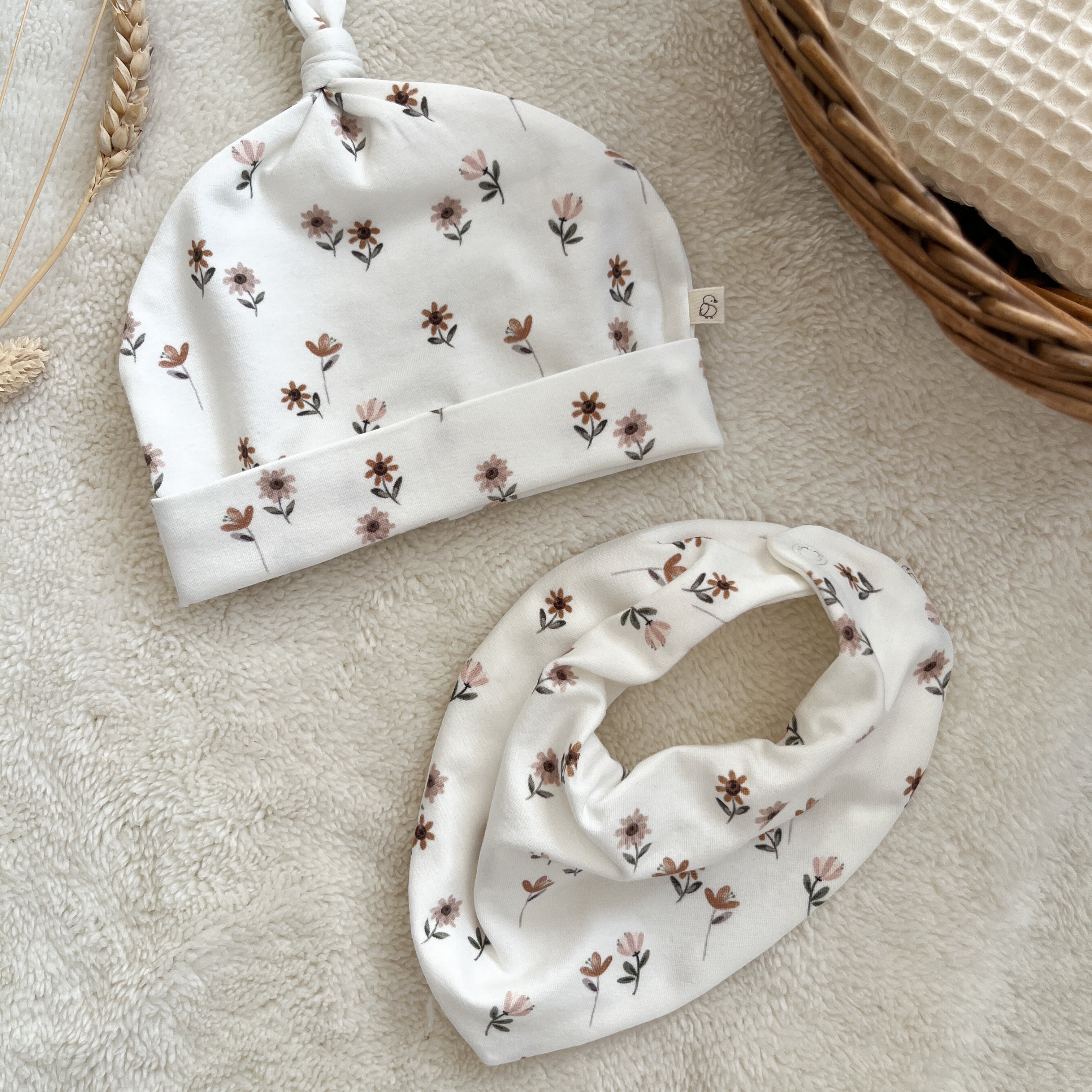 Bavoir bandana bébé – Marguerites