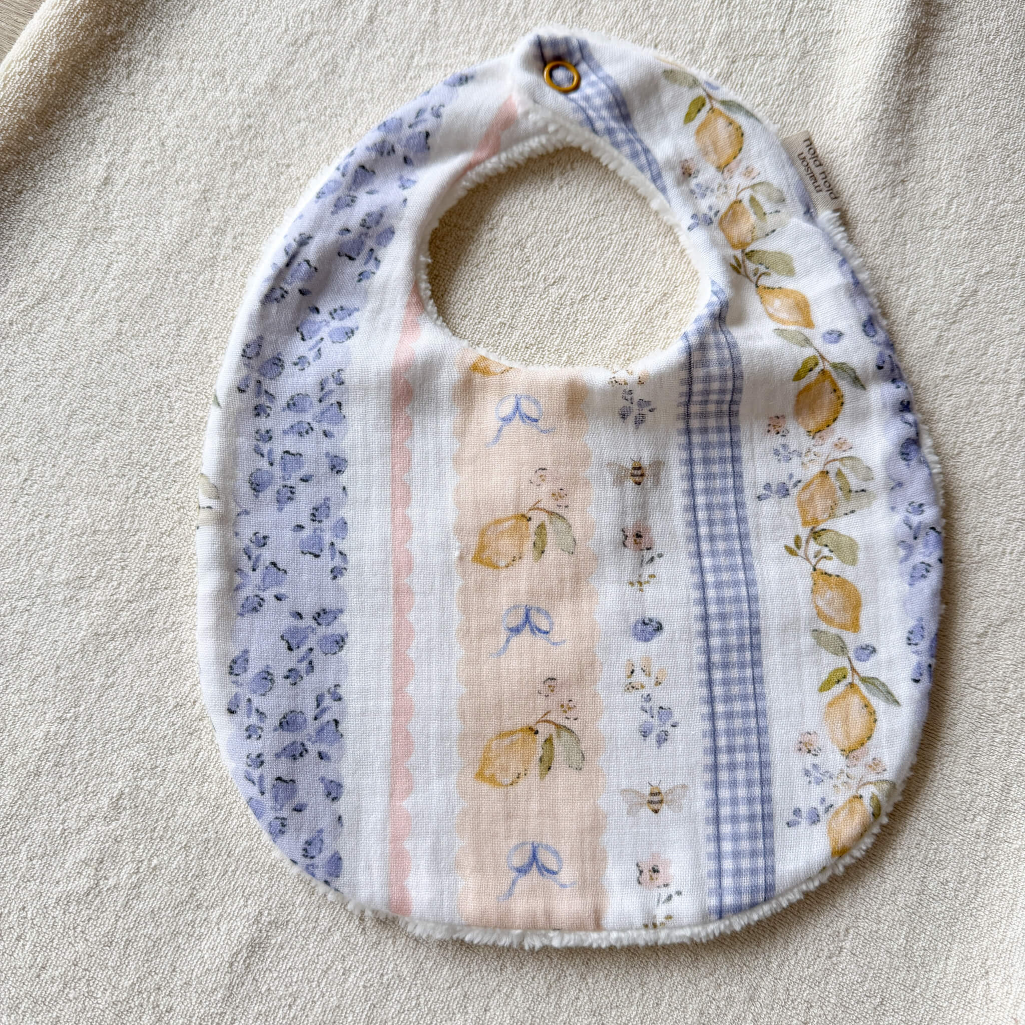 Coffret trio de bavoirs bébé – double gaze et éponge bambo
