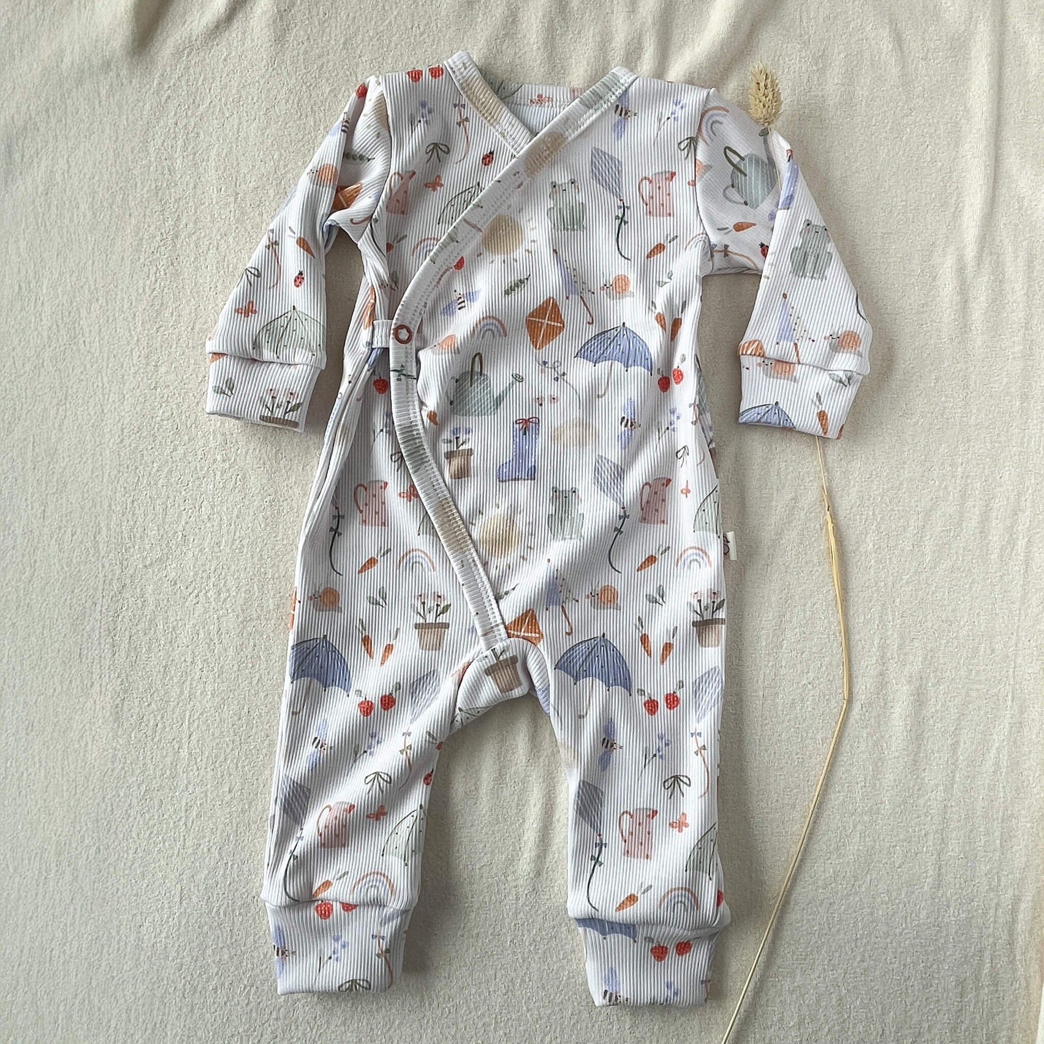 Pyjama bébé en jersey côtelé – motif Après la Pluie