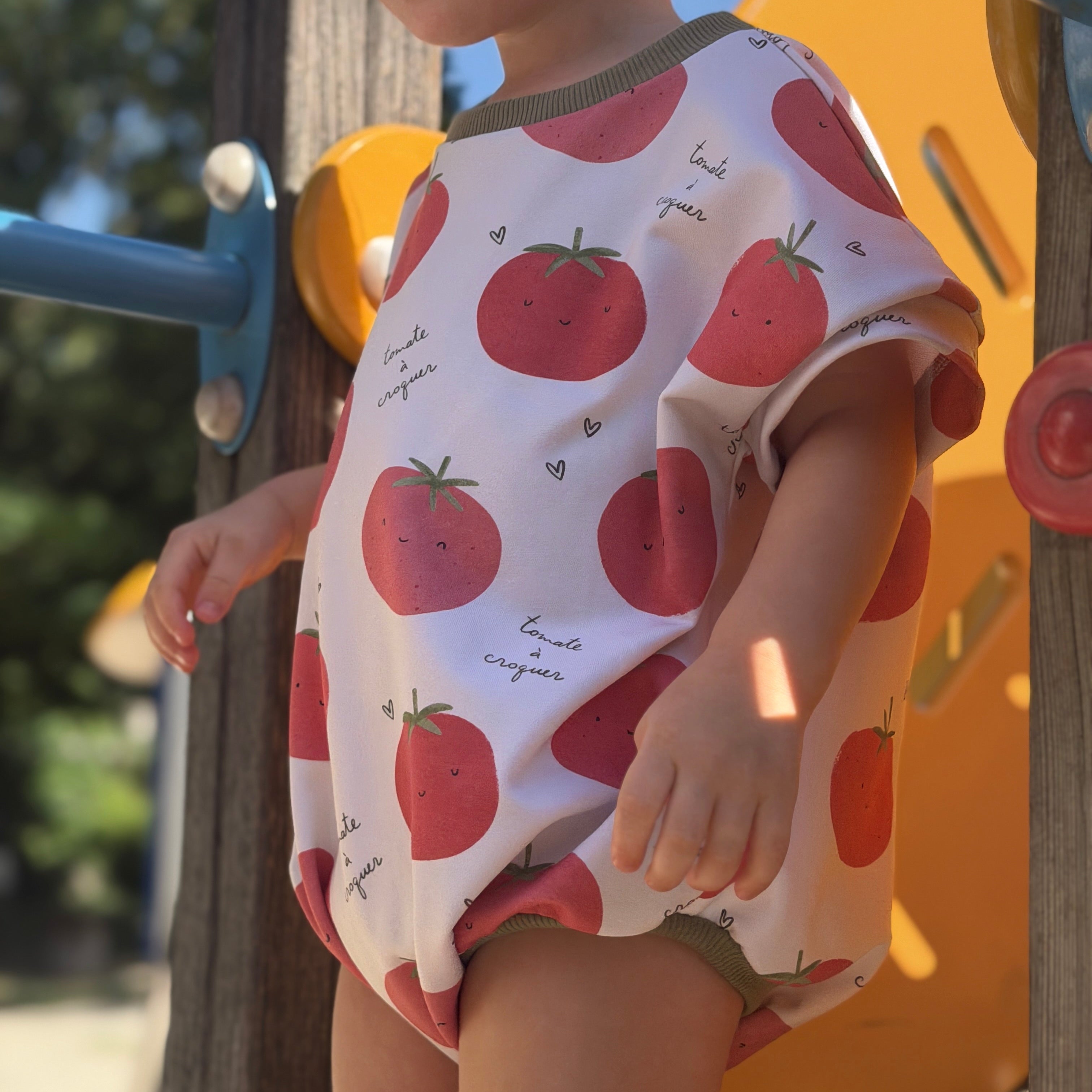 Barboteuse bébé d'ete oversize portée