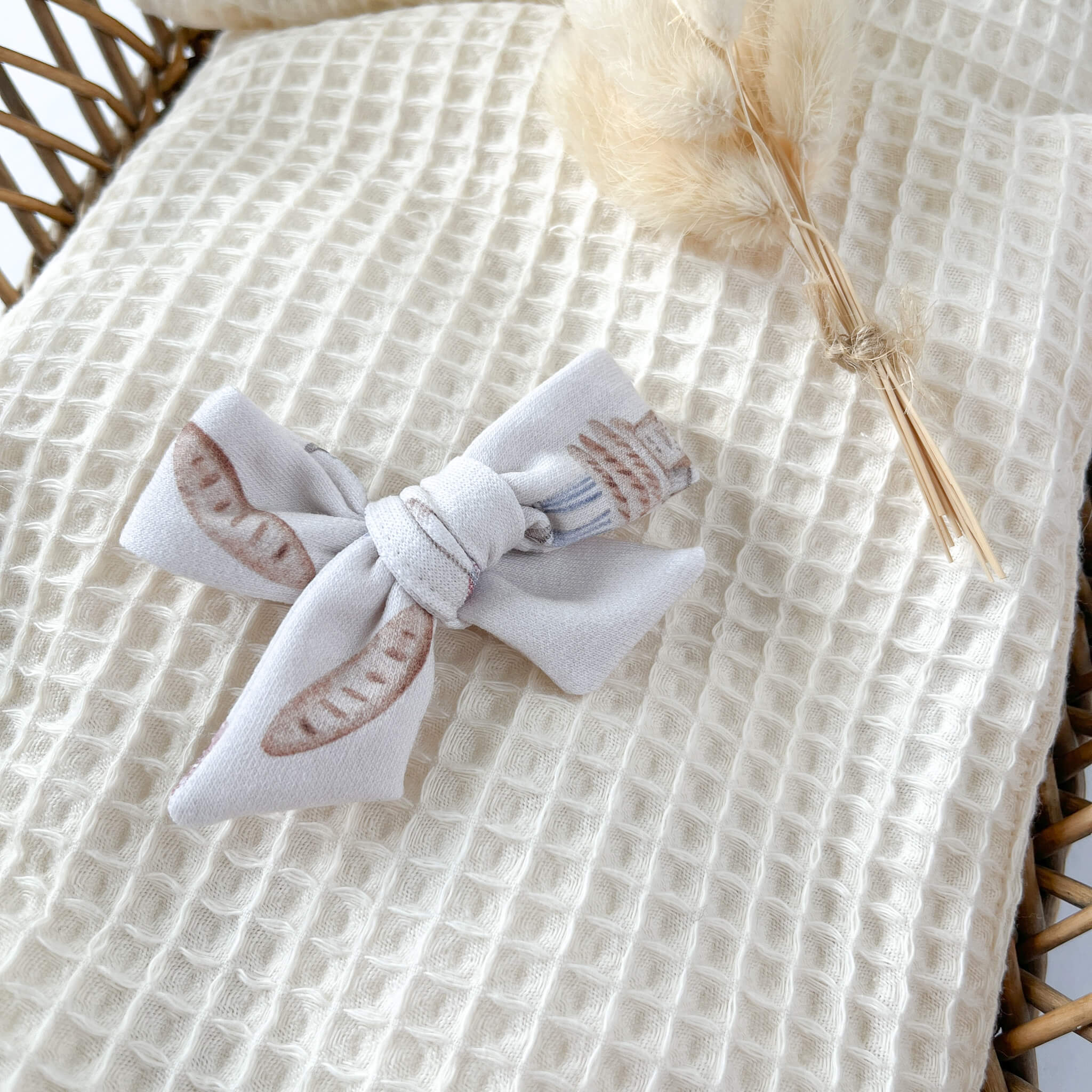 Barrette pour bébé fille fait main, motif parisian