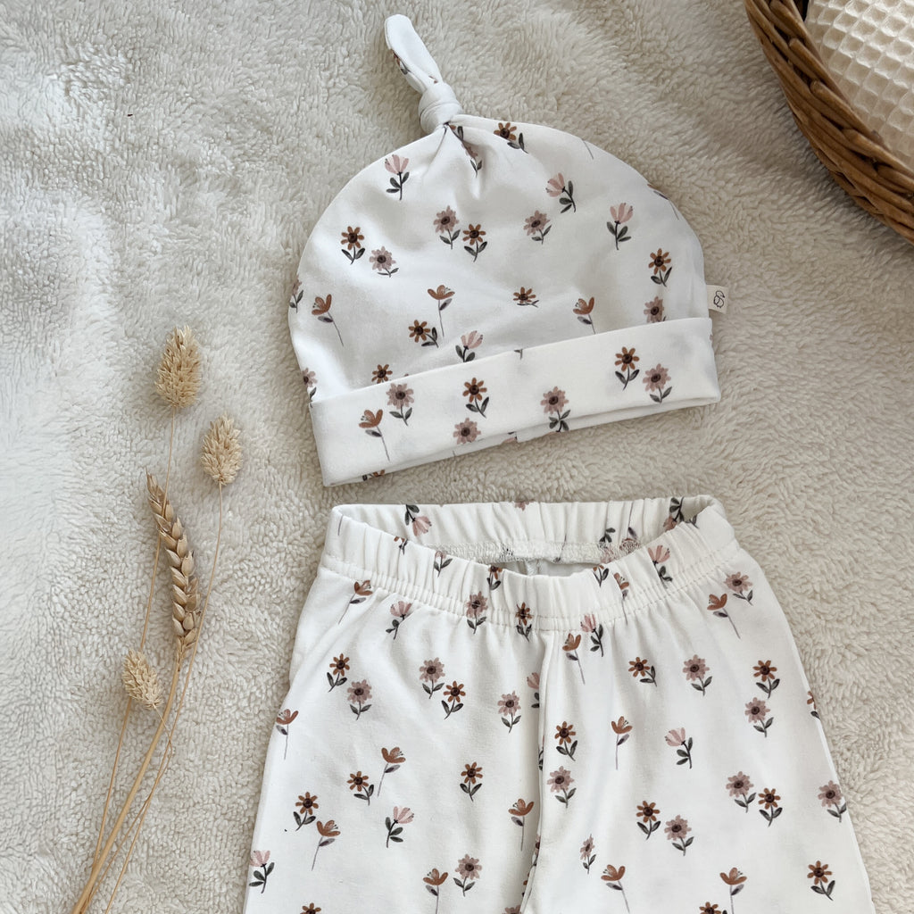 Coffret de naissance bébé fille – Motif Marguerites