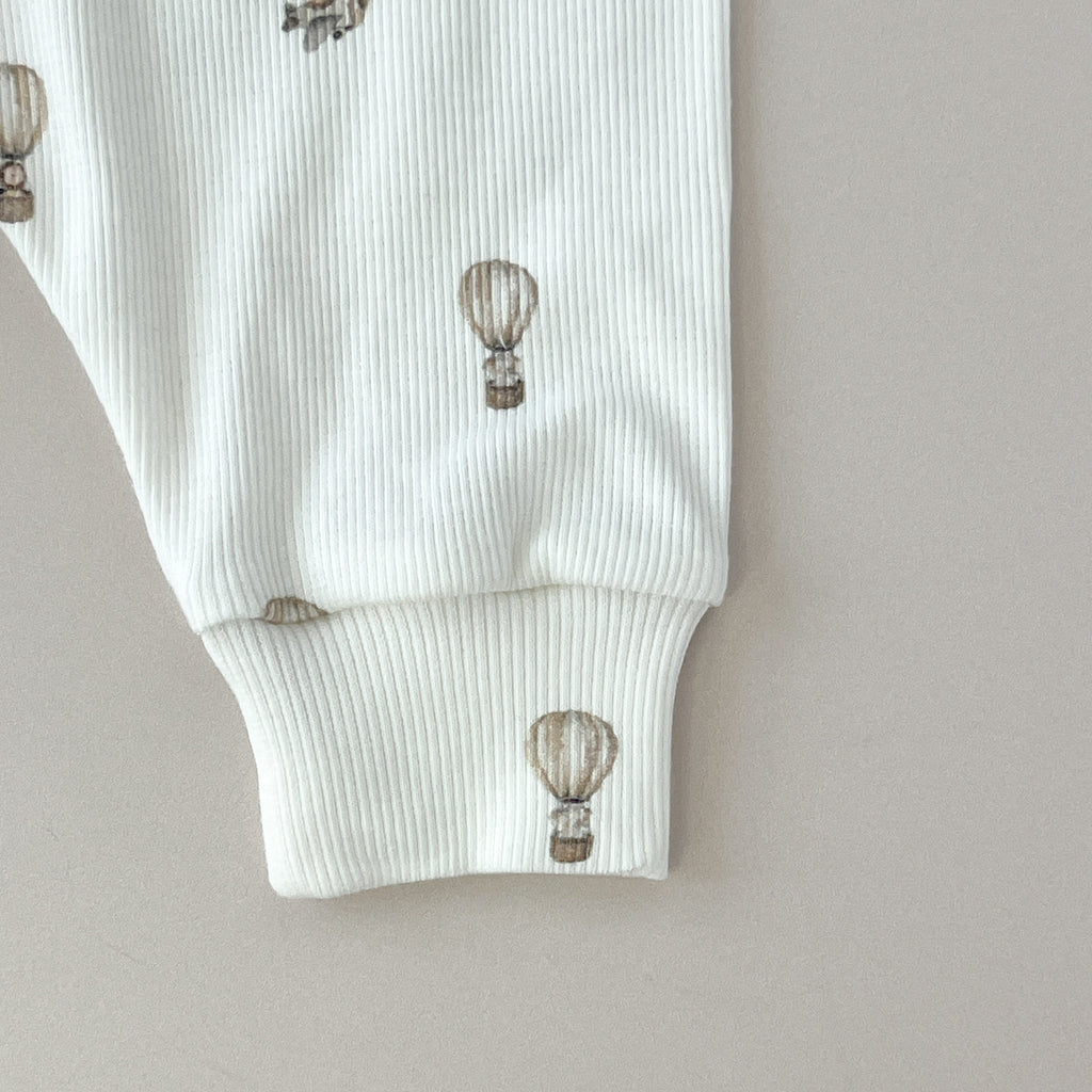 Pantalon bébé – Imprimé Avions & Montgolfières