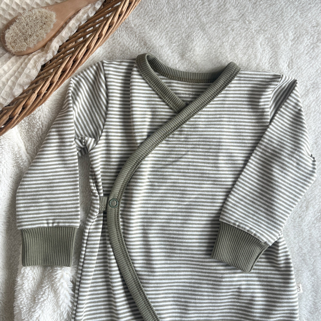 Pyjama bébé en jersey aux rayures olives
