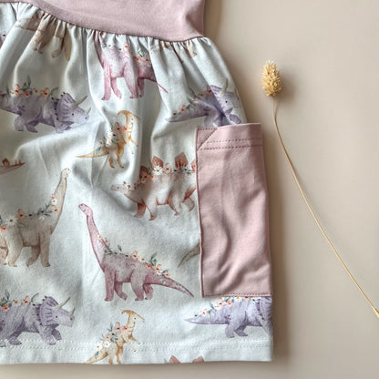 Robe sans manches imprimé dinosaures